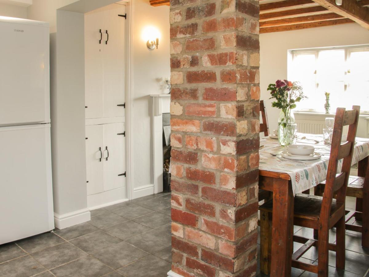 1 Royal Oak Cottages Shrewsbury Exterior photo